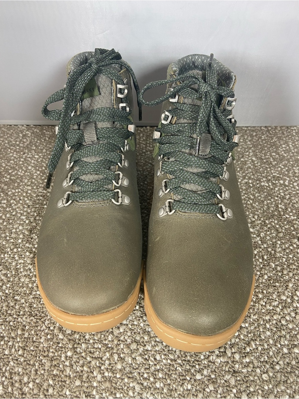 Forsake Patch Mid Women’s Size 7 Olive Green Lace-Up Outdoor Boots. N WB.
